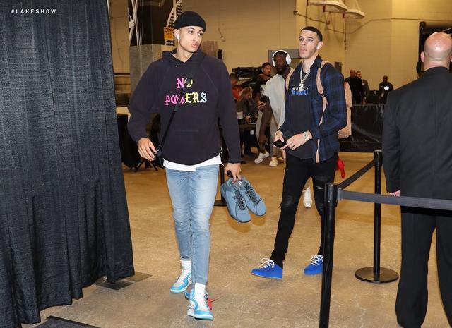 中超比赛亮点：上海海港绝杀山东泰山,（中超焦点战：上海海港读秒绝杀山东泰山）