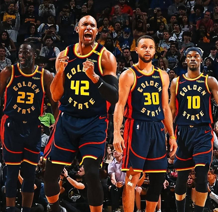 内马尔火线复出传射建功，带领桑托斯3-0赢下保级关键战（内马尔急速归队传射闪耀，率桑托斯3-0拿下保级生死战）