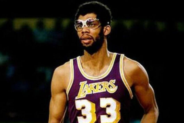 欧冠前瞻：勒沃库森盼延续欧战连胜势头，纽卡不会大幅轮换（欧冠前瞻：勒沃库森寻求延续欧战连胜，纽卡预计维持主力阵容）