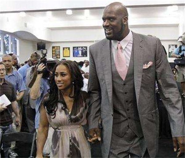 2011年至今欧冠门将失误丢球榜：诺伊尔10次居首，奥纳纳在列（2011年至今欧冠门将失误致丢球榜：诺伊尔以10次领跑，奥纳纳上榜）