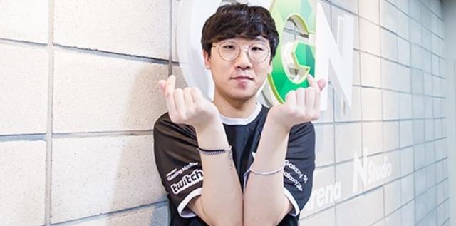 并且据多方 并且据多方